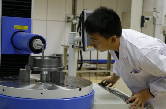 ��Ⱥ�ŷ緶���ش����� �ഺ��ȼ