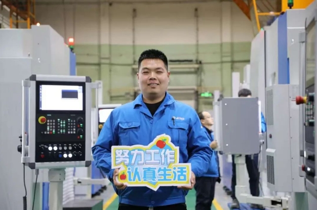 ��Ⱥ�����顿��������������������������Χ���ش����������flag!