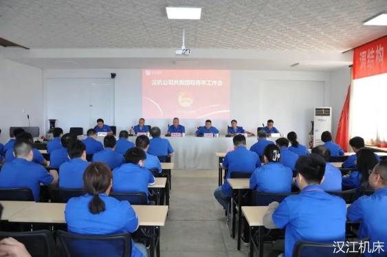 ��Ⱥ�����顿���������ٿ������ź����������