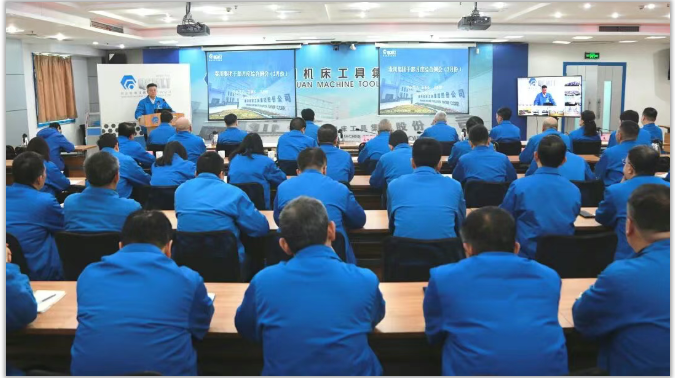 ��������Ѷ���ɲ��¶��ۺ�����ح����Ʒ������ �ؿ�Ӫҵ�ṹ  �����Ӯ�׼�����ս